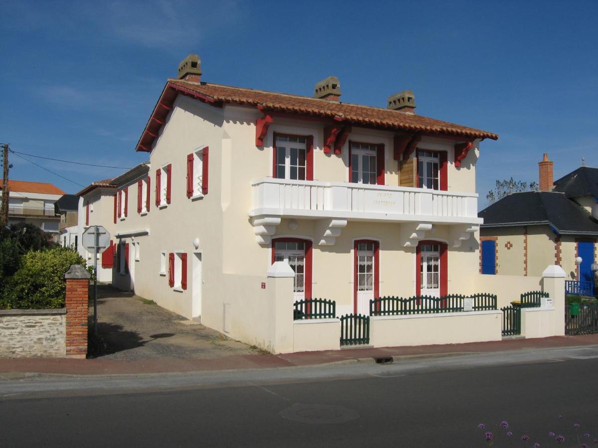 Appartements La Felicite Saint-Gilles-Croix-de-Vie Exterior foto
